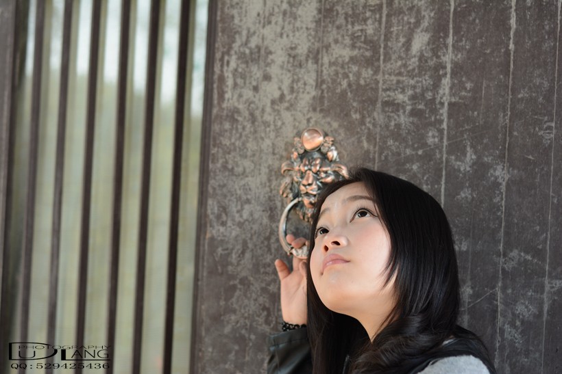 D7100  50 1.8D  1/80 F2.5 iso100