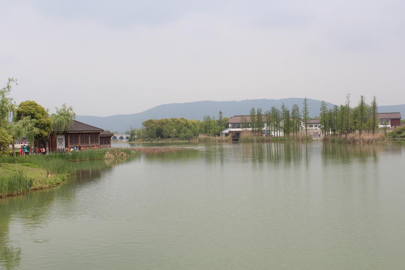 宁静致远---湖2 .jpg