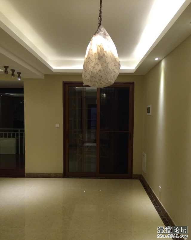 141605t8sbp98ph2xpepbi.jpg