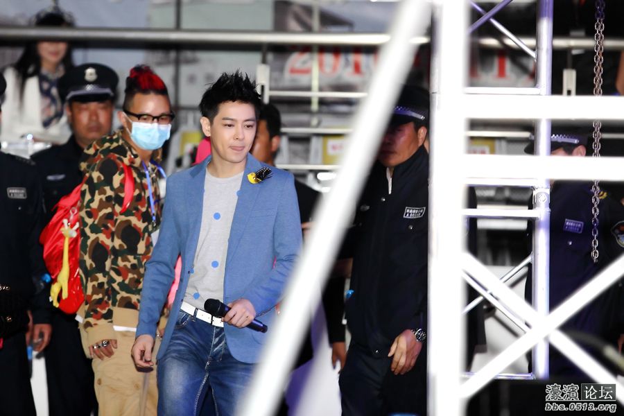 林志颖出场.jpg