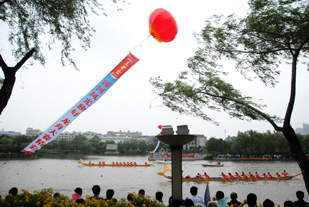 1龙舟赛.JPG