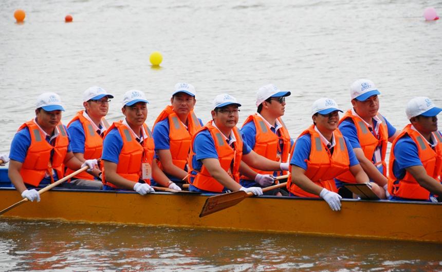 8龙舟赛.JPG