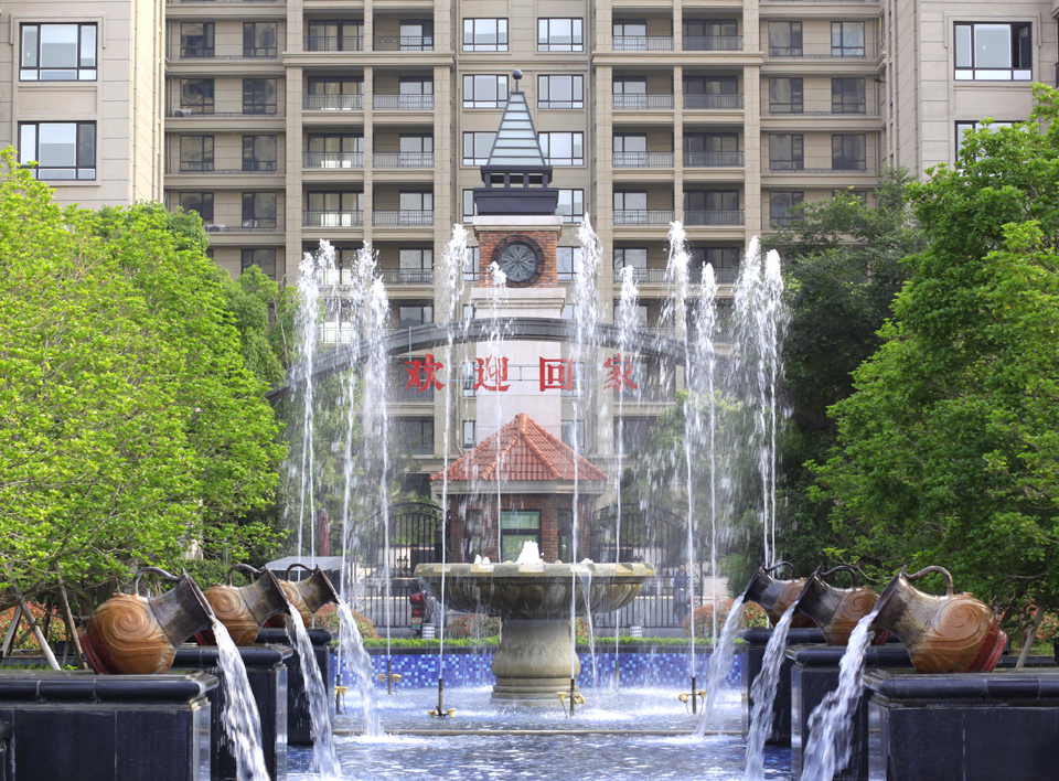 《 回 家 》      （组三）副本.jpg