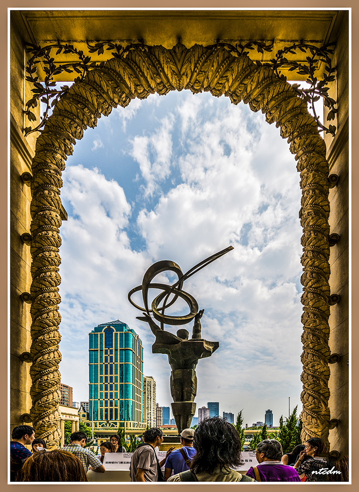 上海展览中心小景p3   .jpg