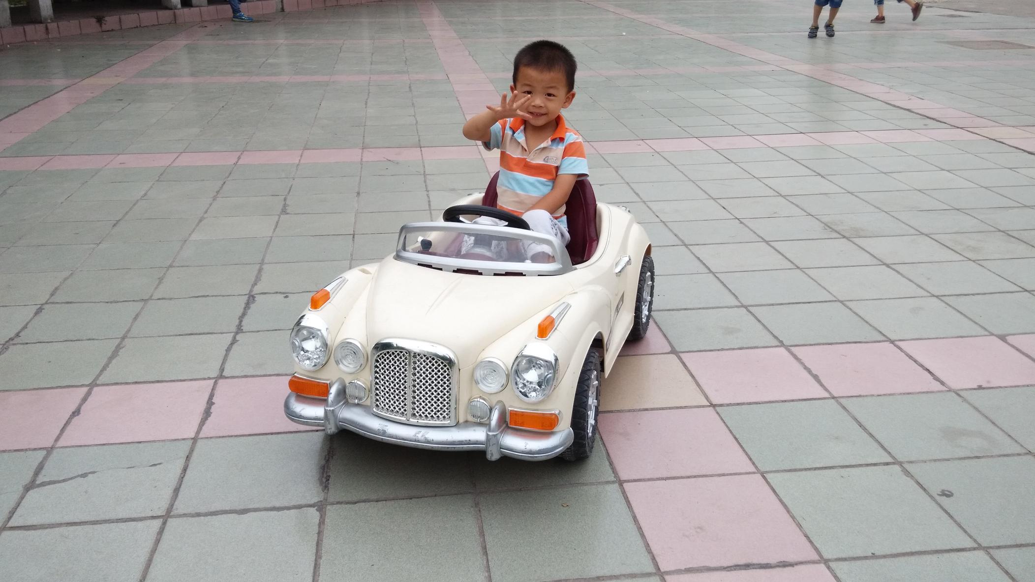 汽车宝宝3.jpg
