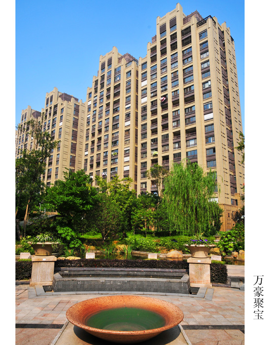 主城区的一方宝地 (1).jpg