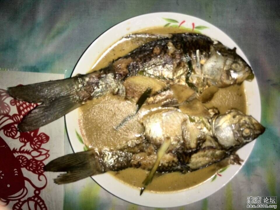 红烧野生河鲫鱼
