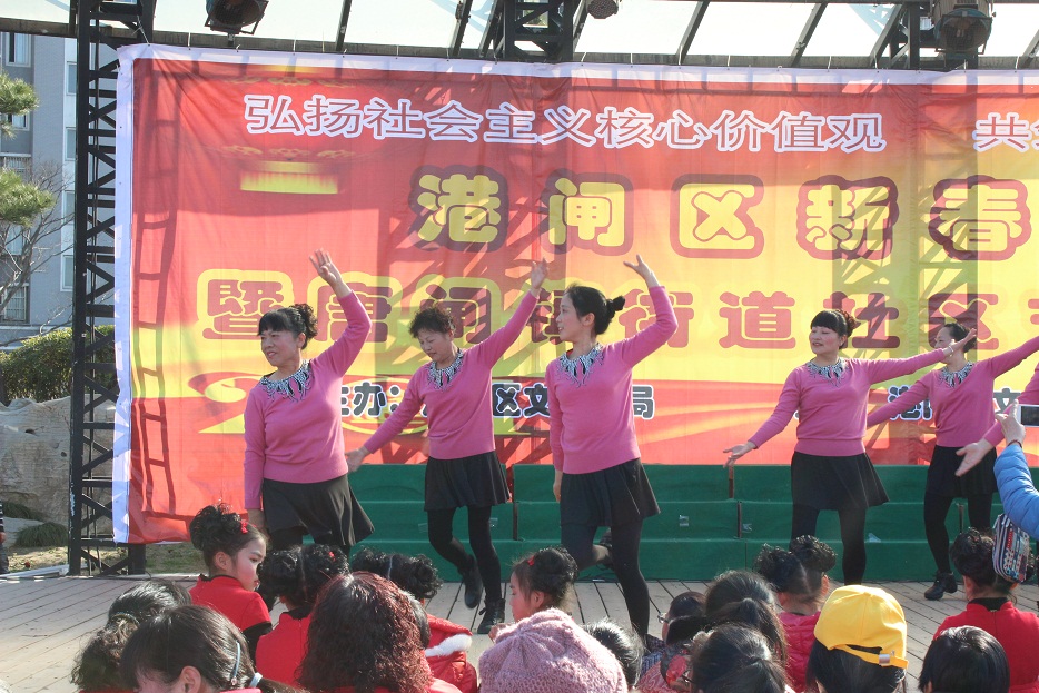 延续了多年的正月演出