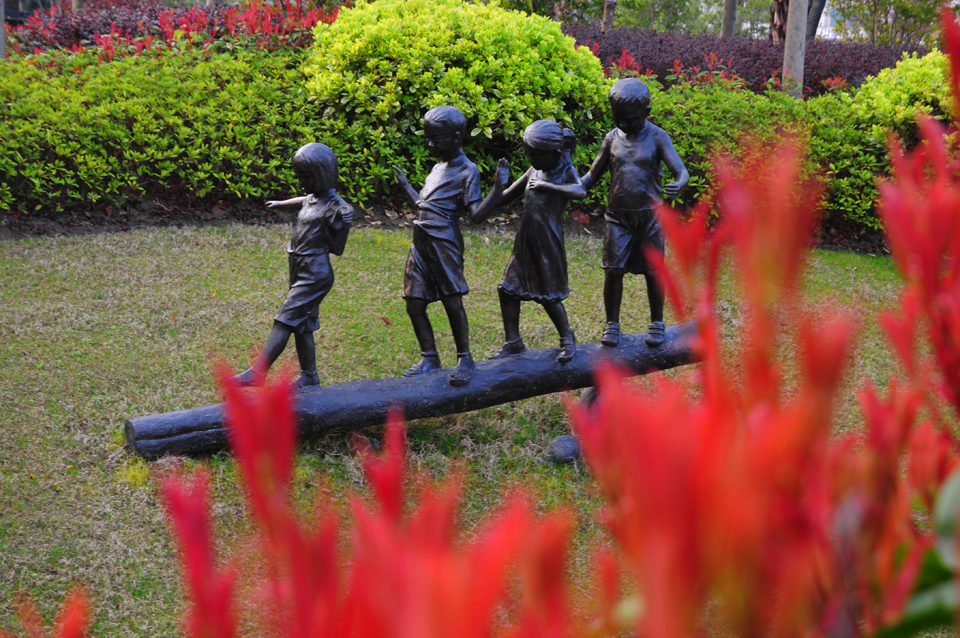 新区中央公园春景醉人 (4).jpg