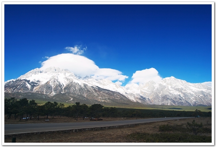 玉龙雪山.jpg