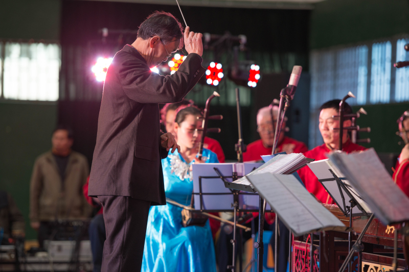 3月24日西藏农奴翻身日陪天太蓝老师去西藏民族中学拍摄学生活动