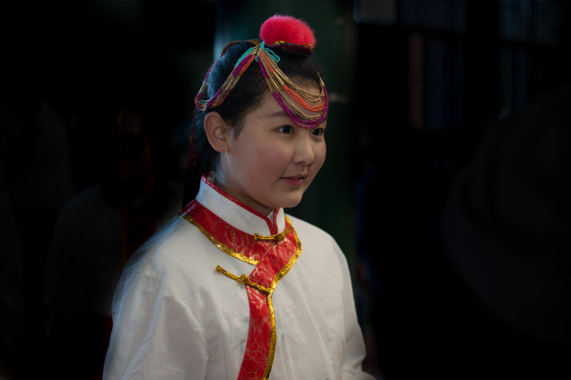 3月24日西藏农奴翻身日陪天太蓝老师去西藏民族中学拍摄学生活动