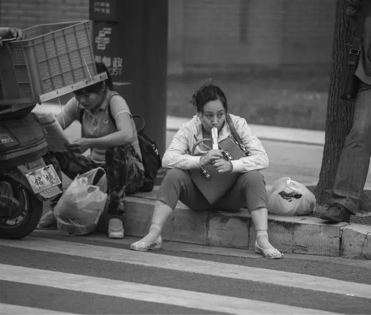 焦虑等待。。。