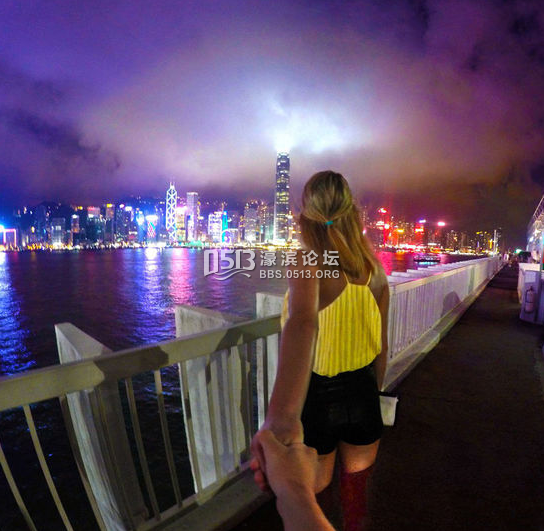 牵着女友去旅行亚洲版