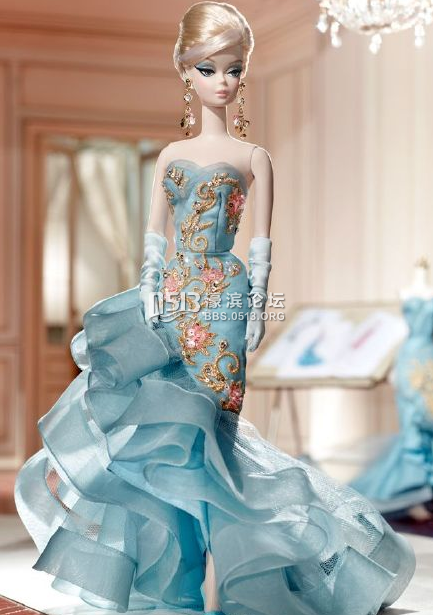 当芭比穿上婚纱后