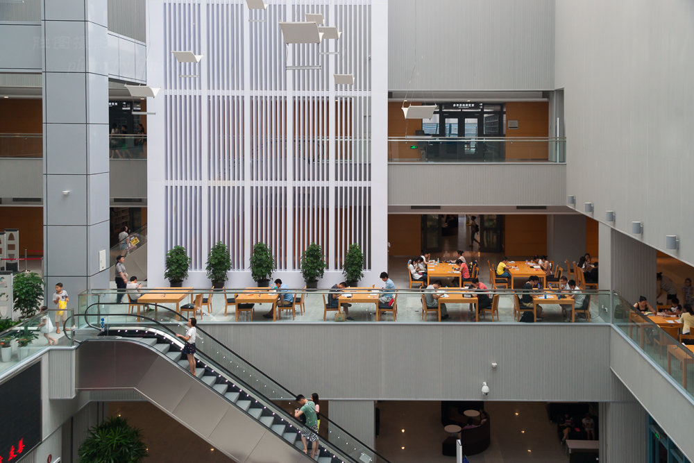 南通图书馆20151-25 秒 (f - 6.3).JPG