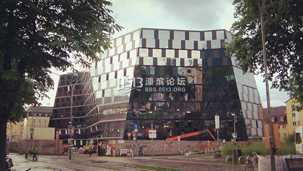 海德格尔母校新图书馆体验记：欧洲最大的现代图书馆