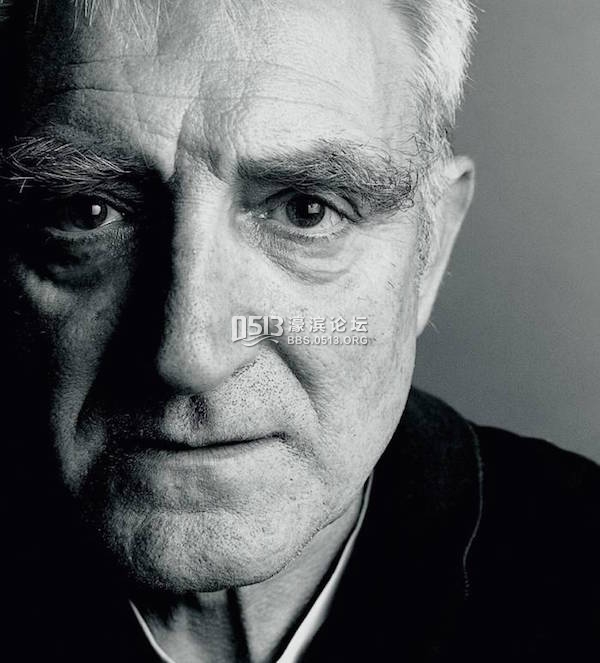 专访萨瑟兰：英国文学传统里，古怪是挺光荣甚至值得庆祝的事