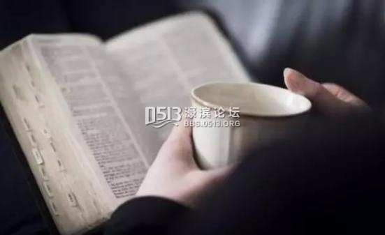 “话要少说，书要多读，不明白的事，不该说”，讲这话是林彪