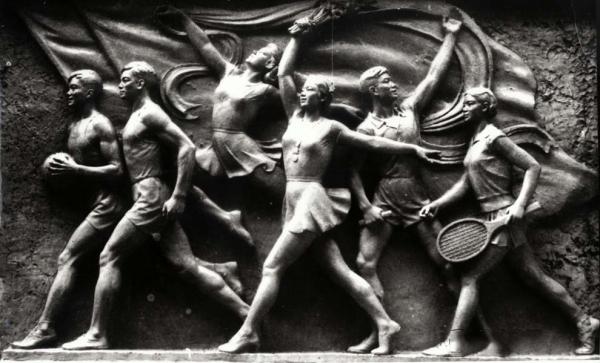 不宜称女性为“先生”