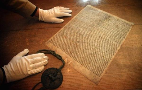 英国人为何高调纪念这些历史事件：大宪章、阿金库尔、滑铁卢