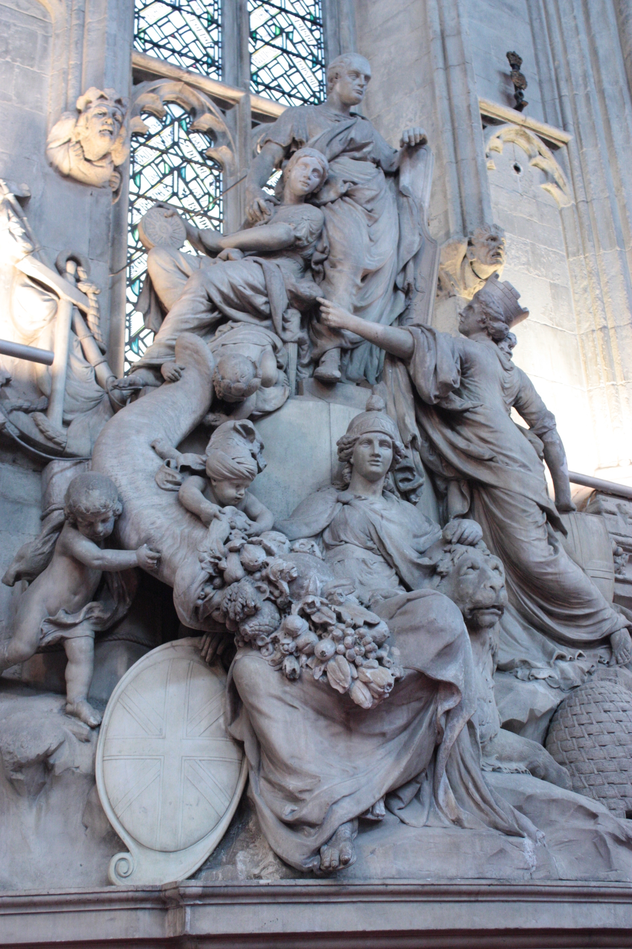 英国首相︱疯癫的皮特父子：躁狂和抑郁成就的帝国奠基者