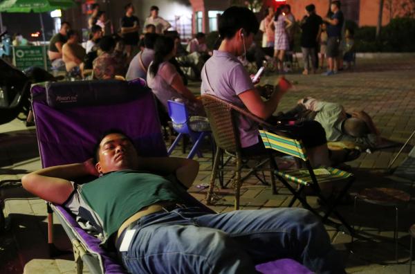 “就近入学”再检讨：底层家庭无法享受的机会平等