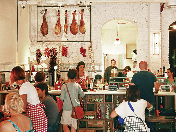 解码巴塞罗那隐藏版