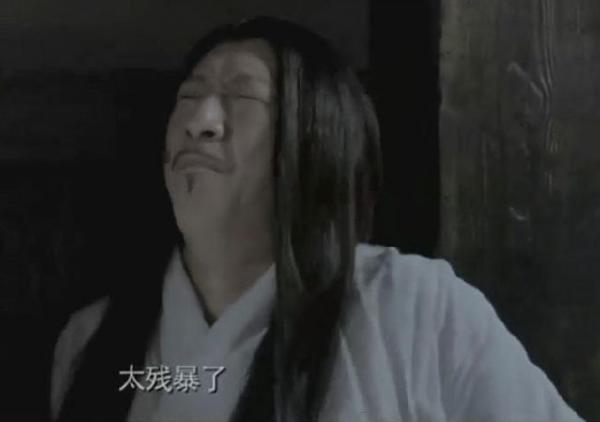 莱万9分钟5球和麦迪35秒13分哪家强？球迷们都吵起来了