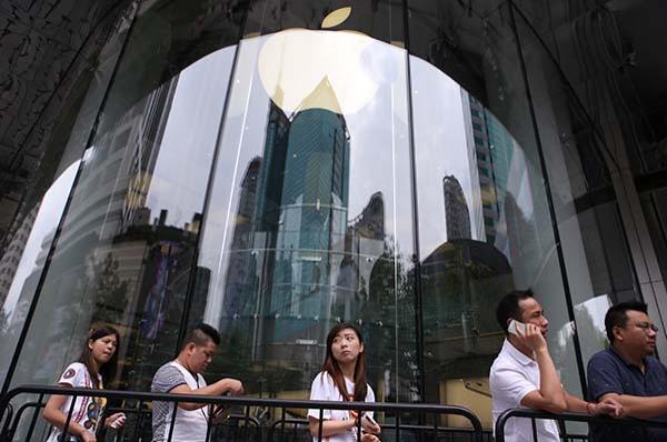 iPhone6s开卖今年排队并不长， “黄牛”赚钱难了