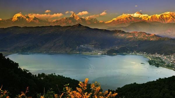 10月的尼泊尔，诸神的集市重新开启