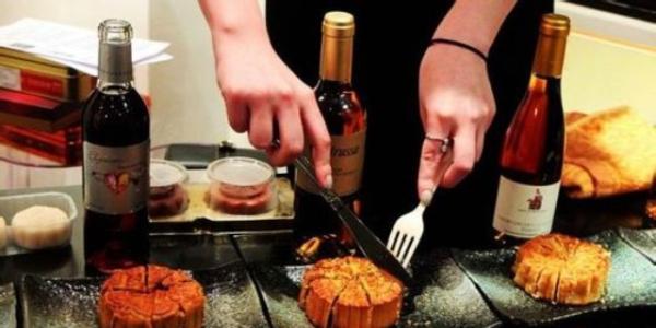 问答 | 每逢佳节胖三斤！中秋月饼怎么吃才能不长肉？