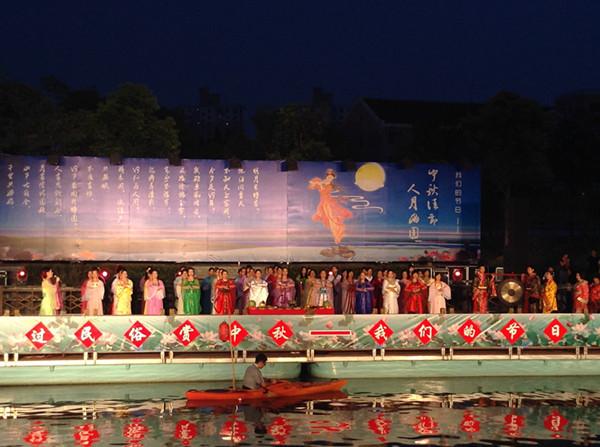 中秋是个年轻的节日？民俗学家告诉你“团圆节”从何而来