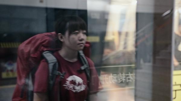 荣耀少年湃 | 旅行少女的奇遇世界：年轻干什么？出去玩儿