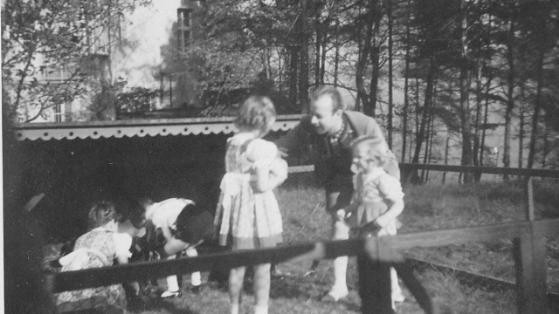 狩猎、别墅、劫掠艺术品：纳粹德国的骄奢淫逸