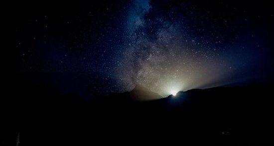 带你去看绝世美景：世界上星空最璀璨的十个地方