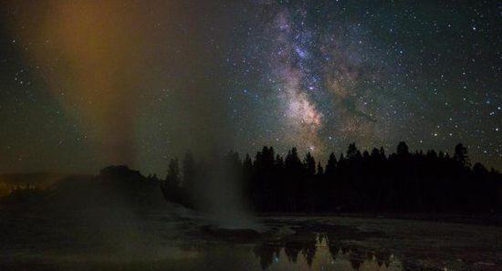 带你去看绝世美景：世界上星空最璀璨的十个地方