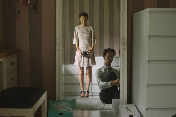 这个新娘，自己给自己的婚礼当了回摄影师