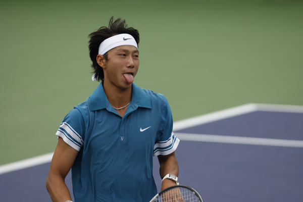 柏衍“置死地而后生”单飞，为网球梦想坚强地活着