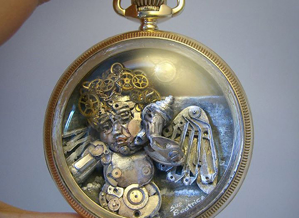 生锈的齿轮，在她手中变成让人珍藏的宝贝