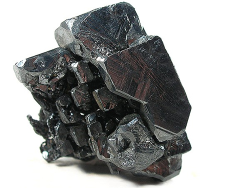 辉银矿（Argentite, Ag2S）  图/Wiki Commons