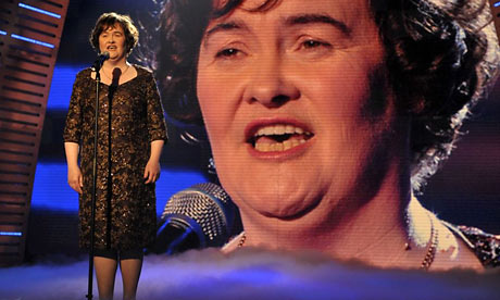 苏珊·博伊尔（Susan Boyle）在“英国达人秀”节目中一举成名，被中国网友亲切地成为“苏珊大妈”。图片：guardian.co.uk