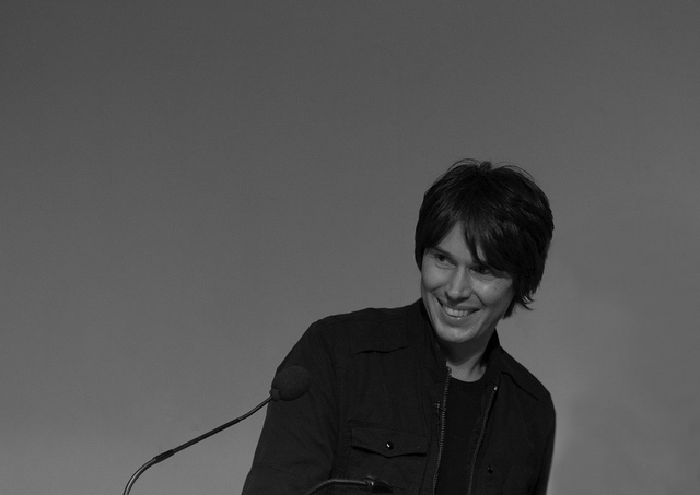 【果壳网专访】布莱恩·考克斯：“科学必须成为流行文化的一部分”