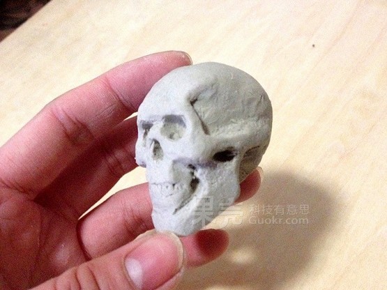 泥塑入门，做个蒸汽朋克范儿黄金头骨