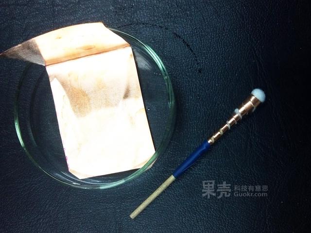 给钛挂件镀一层彩色外衣