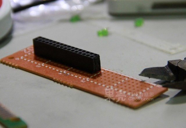 给你的键盘加上无线PPT控制功能吧