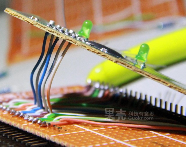 给你的键盘加上无线PPT控制功能吧