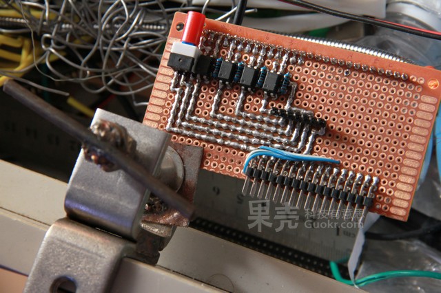 给你的键盘加上无线PPT控制功能吧