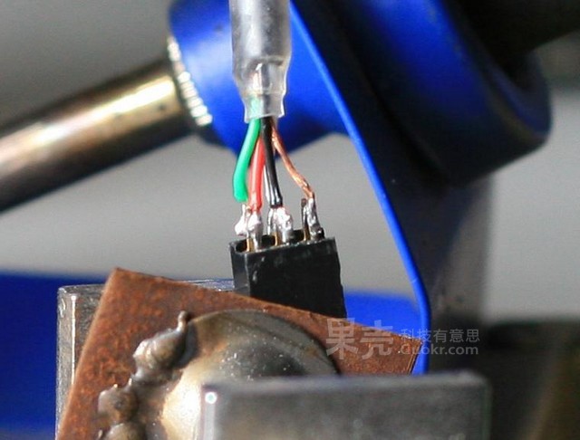 给你的键盘加上无线PPT控制功能吧