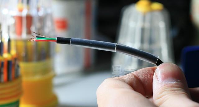 给你的键盘加上无线PPT控制功能吧